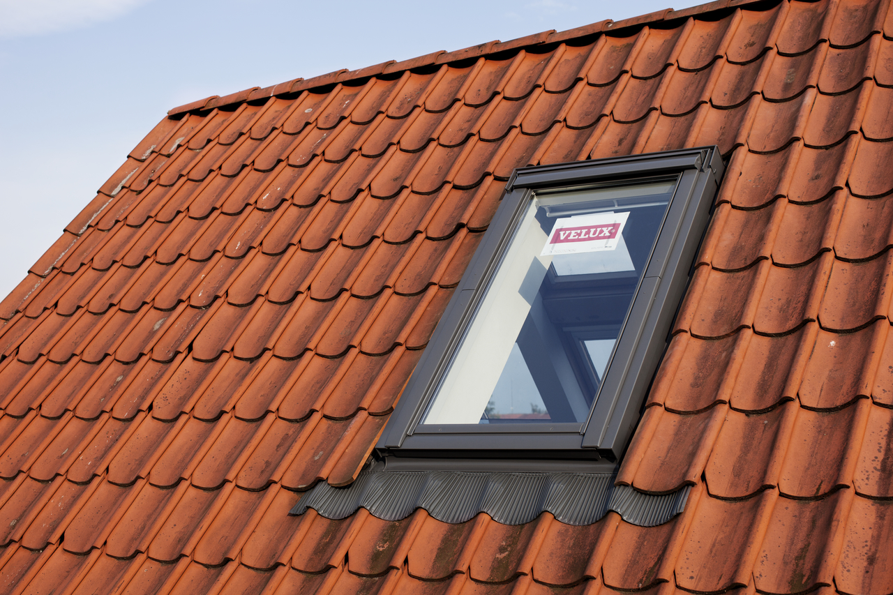 Remplacement de fenêtre de toit VELUX sans travaux d&rsquo;intérieur